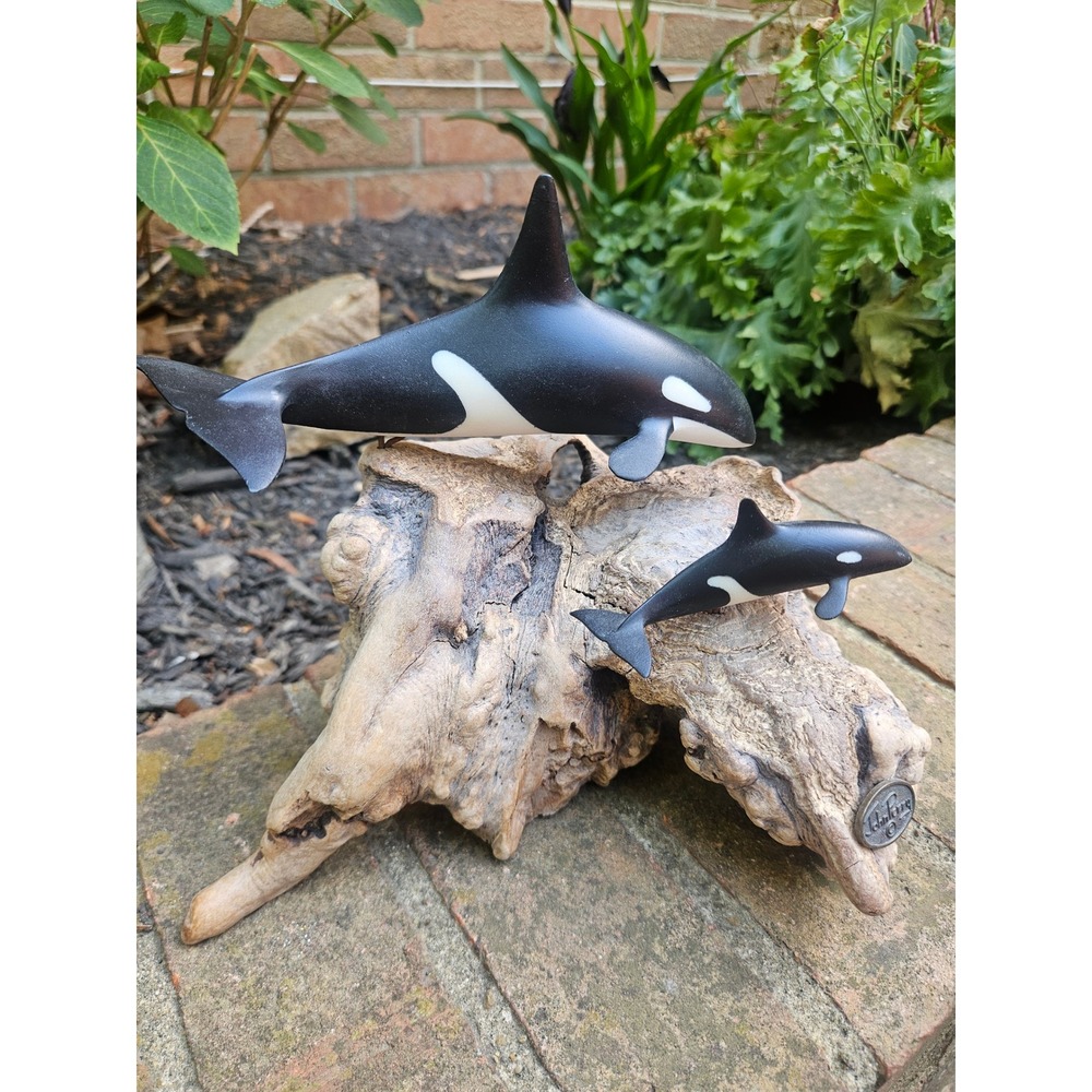 Vintage John Perry Orca Whale Mother & Calf Sculpture On Burl Wood - Picture 4 of 13